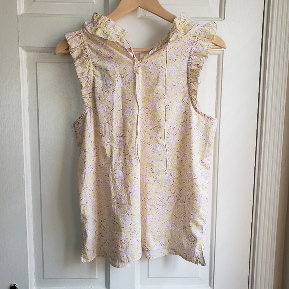 J. Crew Ruffled Sleeveless Blouse in Pastel Floral | NWT - Picture 3 of 10